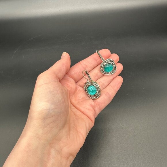 Abstract Silver Tone Dangle Earrings Aqua Center Unique Ripple Womens Jewelry - Picture 6 of 7